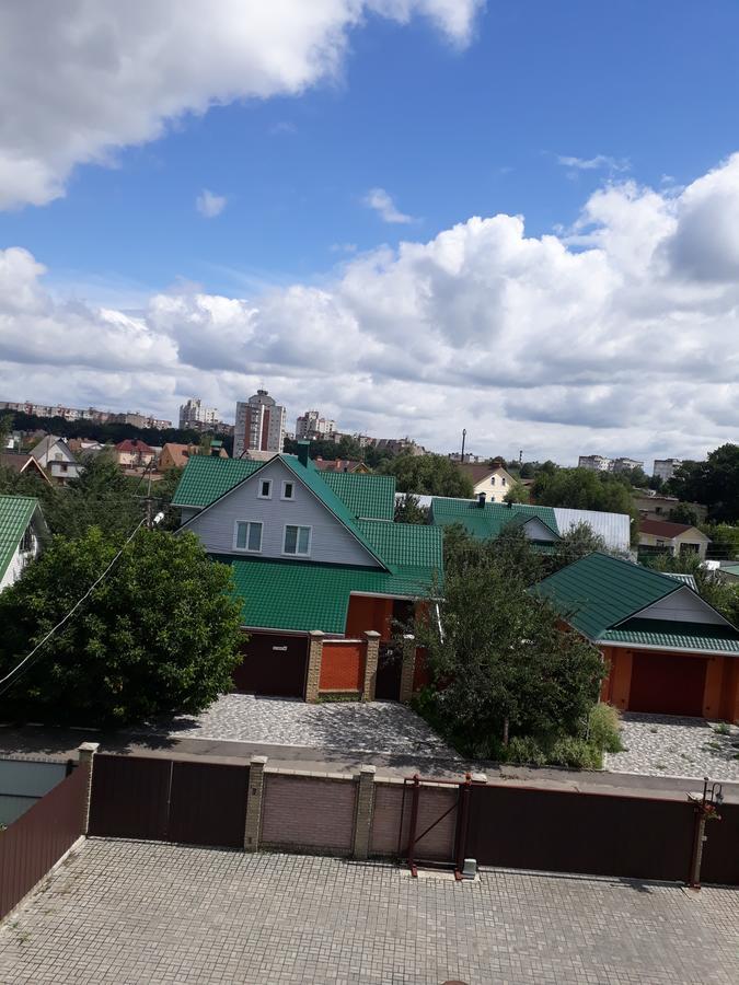 Hotel Uyut Tschernihiw Exterior foto